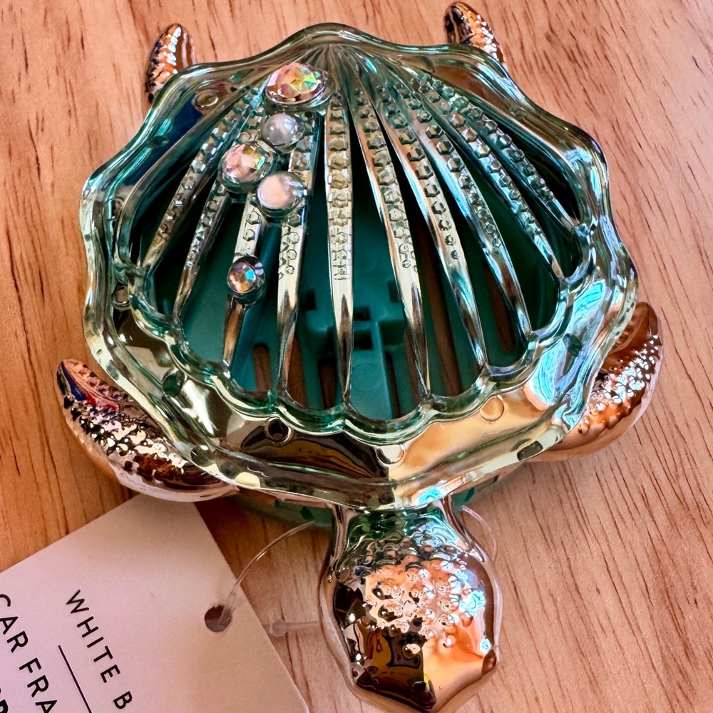 Bath & Body Works Shelly Sea Turtle Car Fragrance Holder